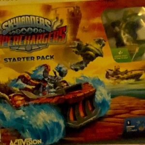 SKYLANDERS NWT MYSTERY BAG
